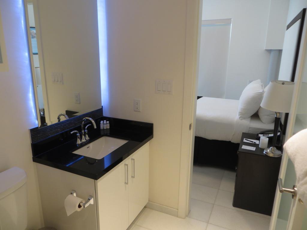 The Marinaside Resort Нанеймо Екстериор снимка