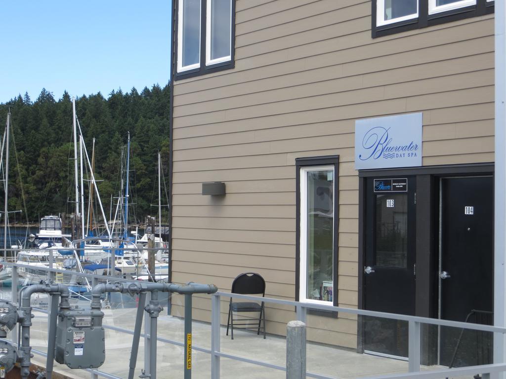 The Marinaside Resort Нанеймо Екстериор снимка
